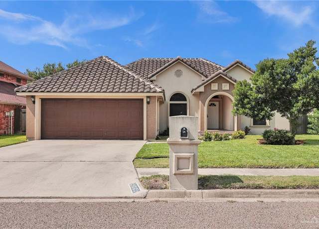 Property at 1216 Tanglewood Dr, Edinburg, TX 78539, 4 beds, 3 baths