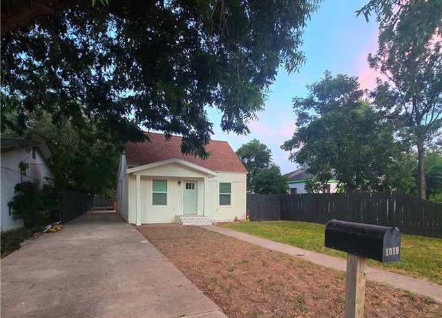 Property at 1009 S Nebraska Ave, San Juan, TX 78589, 2 beds, 2 baths