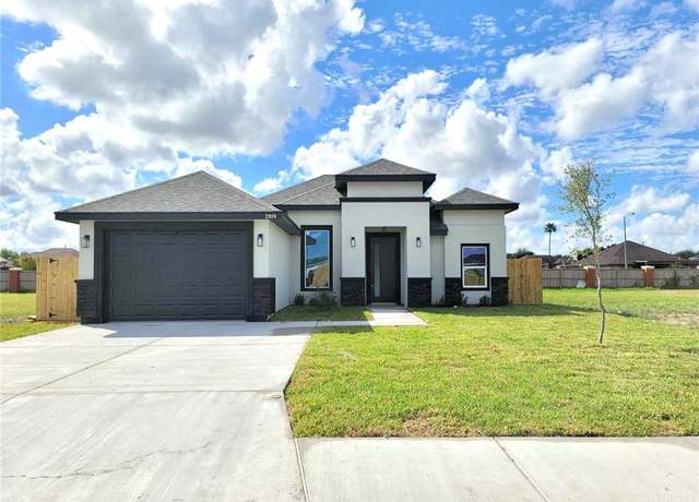 Property at 2900 E Palo Blanco St, Hidalgo, TX 78557, 3 beds, 2.5 baths