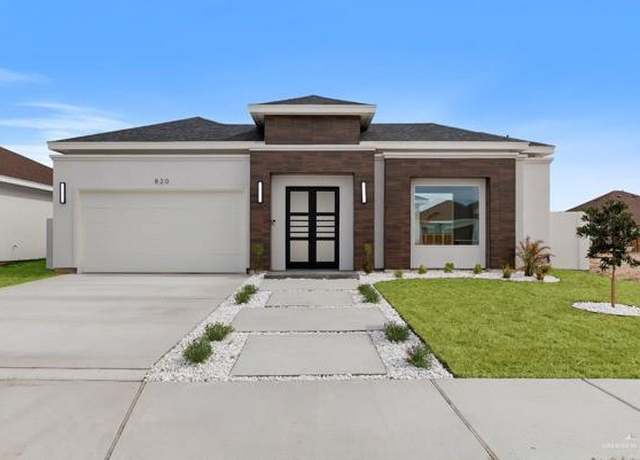 Property at 820 Buxton Ave, Edinburg, TX 78541, 3 beds, 2.5 baths