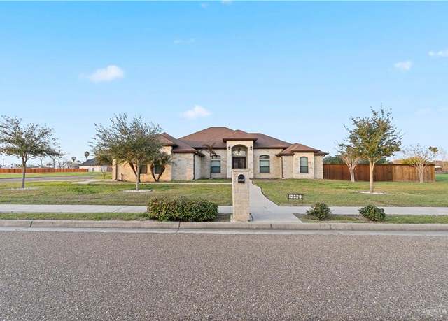 Property at 13967 El Caribe Cir, La Feria, TX 78559, 5 beds, 3.5 baths