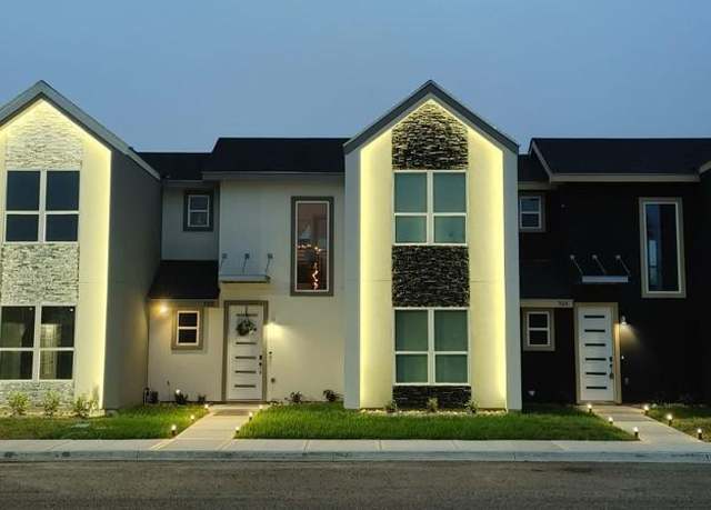 Property at 5403 N Crown Pt, Pharr, TX 78577, 3 beds, 2.5 baths