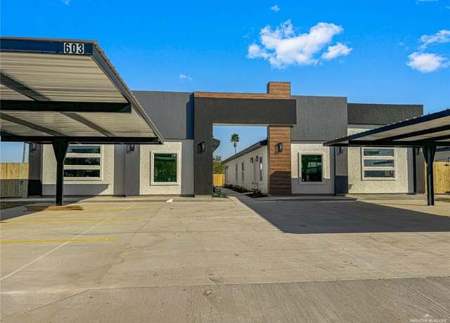 Property at 611 Buccaneer Dr, Hidalgo, TX 78557