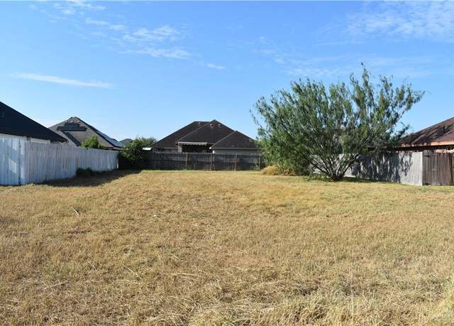 Property at 1236 International St, Edinburg, TX 78539