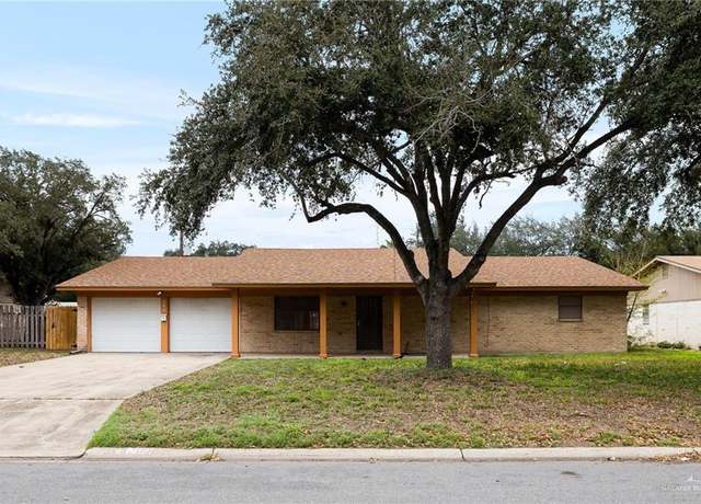 Property at 300 W Gardenia Ave, Mcallen, TX 78501, 4 beds, 2 baths