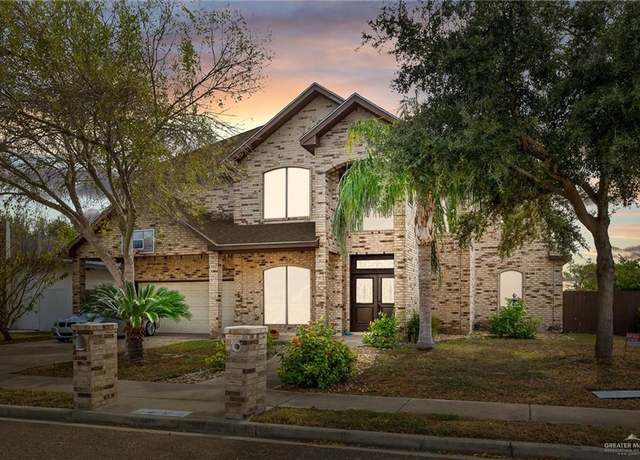 Property at 4717 Ebony Ave, Mcallen, TX 78501, 4 beds, 5 baths