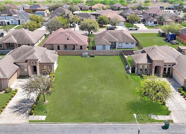 Property at 209 N 16th St, Hidalgo, TX 78557