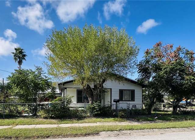 Property at 593 5th St, Raymondville, TX 78580, 3 beds, 1 bath