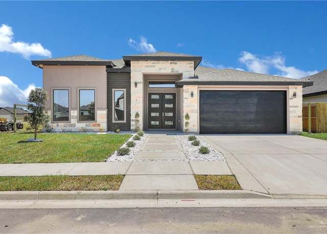 Property at 2905 Arboledas Dr, San Juan, TX 78589, 3 beds, 2.5 baths