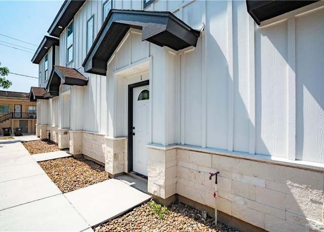 Property at 218 Kansas Ave, Weslaco, TX 78596