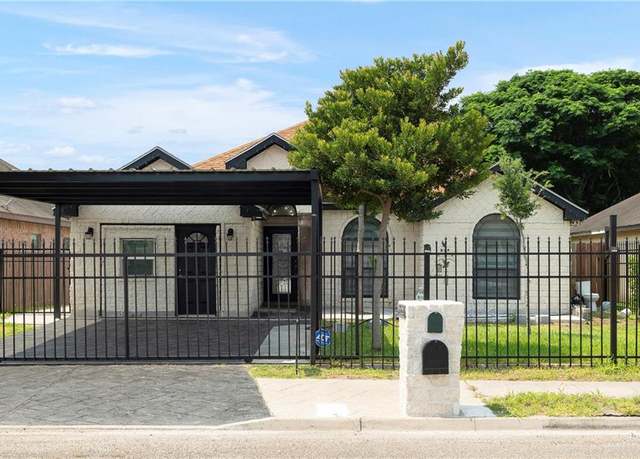 Property at 2404 Llano Mediano Ln, Edinburg, TX 78542, 4 beds, 3 baths