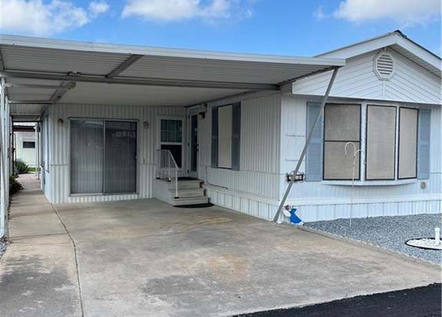 Property at 2718 Mesa Verde Dr, Weslaco, TX 78596, 2 beds, 2 baths