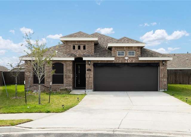 Property at 2113 N Valor Dr, Edinburg, TX 78542, 3 beds, 2 baths
