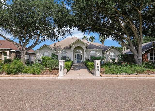 Property at 2008 Mesquite St, Edinburg, TX 78539, 4 beds, 3 baths