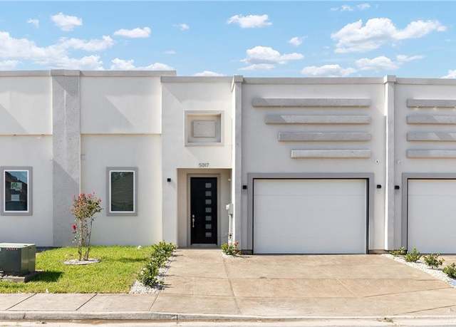 Property at 5017 Sequoia Ave, Mcallen, TX 78501, 2 beds, 2 baths