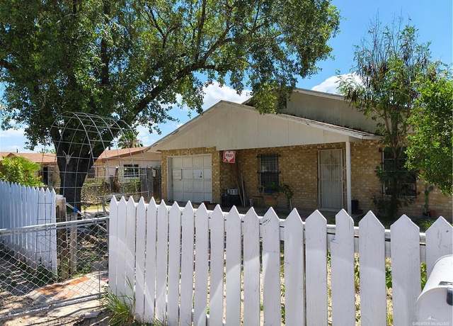 Property at 165 N Kennedy St, Rio Grande City, TX 78582, 3 beds, 2 baths