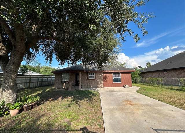 Property at 1910 N Oak St, Alton, TX 78573, 4 beds, 2 baths