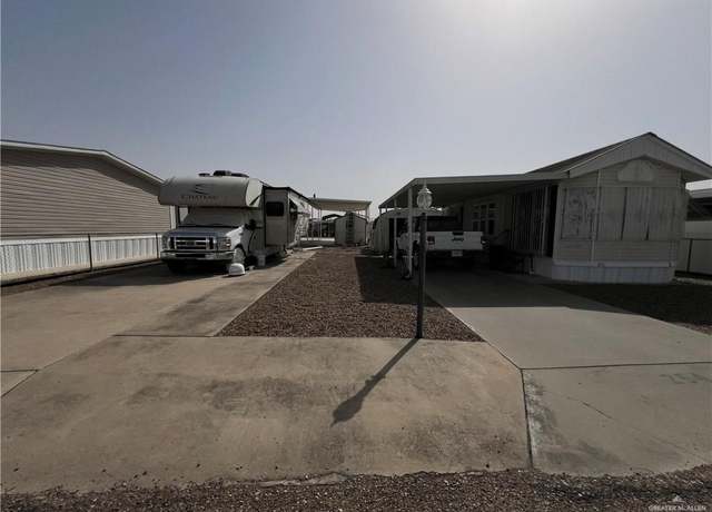 Property at 215 S Valley View Rd, Donna, TX 78537, 1 bed, 1 bath