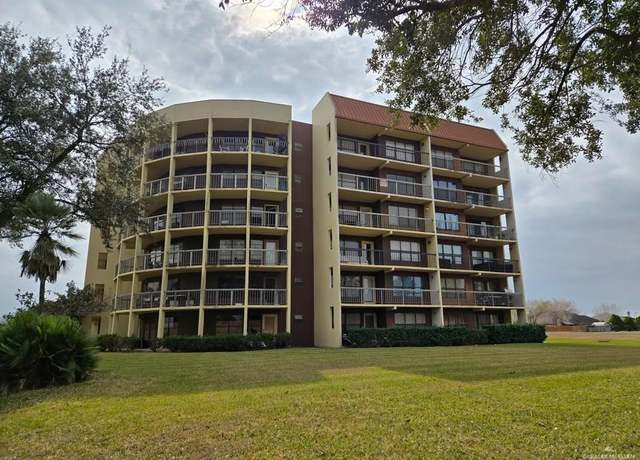 Property at 2900 Ashley Dr #202, Pharr, TX 78577, 2 beds, 2 baths