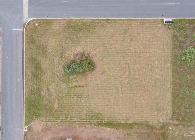 Property at 5315 Common Ln, Weslaco, TX 78599