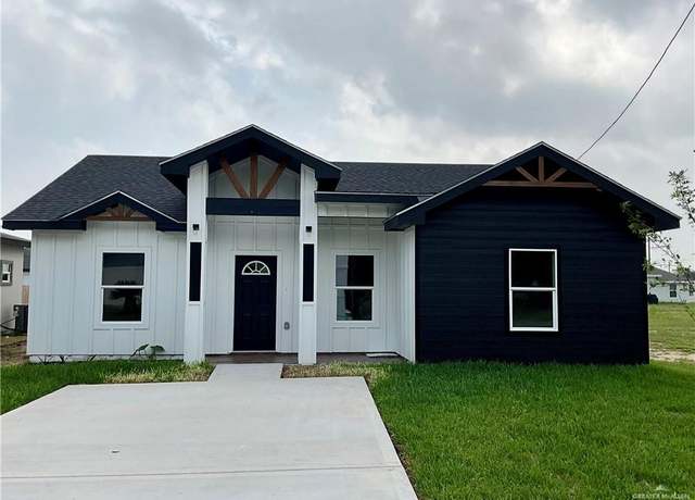 Property at 2819 Erasmo Dr, Weslaco, TX 78596, 4 beds, 2 baths
