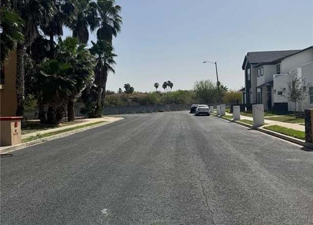 Property at 6624 N 4th St, Mcallen, TX 78574
