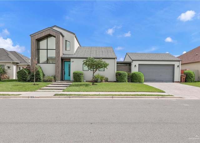 Property at 2311 Penrose Ave, Edinburg, TX 78539, 3 beds, 2.5 baths