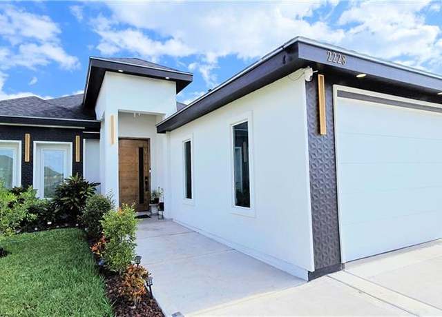 Property at 2228 N Revolution, Edinburg, TX 78541, 3 beds, 2 baths