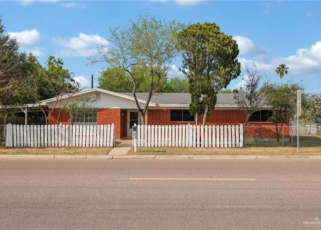 Property at 415 E 1st St, Mission, TX 78572, 3 beds, 2 baths