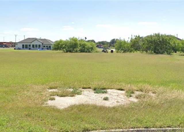 Property at 17519 Campana Ln W, Elsa, TX 78543