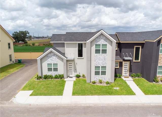 Property at 5315 N Crown Pt, Pharr, TX 78577, 3 beds, 2.5 baths
