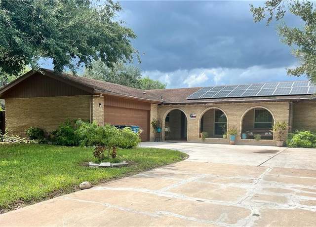 Property at 206 E Resaca Dr, Los Fresnos, TX 78566, 3 beds, 2 baths