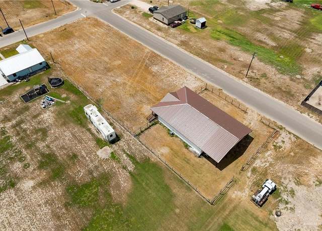 Property at 3202 Agualeguas St, Edinburg, TX 78542, 4 beds, 5 baths
