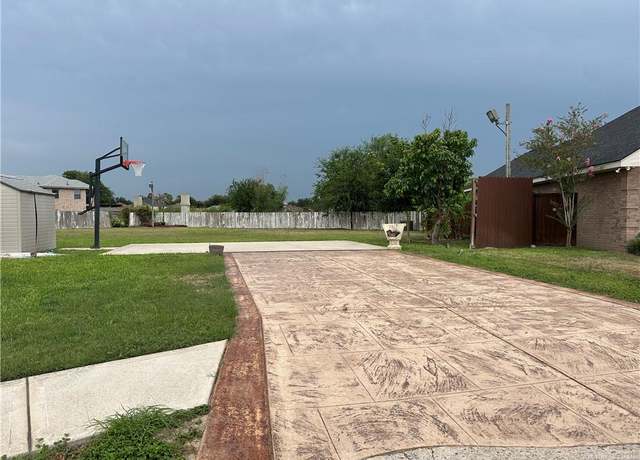 Property at 2430 Norma Dr, Mission, TX 78574