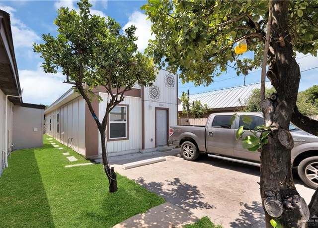 Property at 404 S 21st St, Mcallen, TX 78501, 2 beds, 2 baths