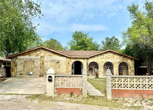 Property at 607 N Mariposa St, Rio Grande City, TX 78582, 3 beds, 2 baths