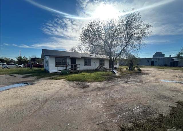 Property at 308 E Ricky Crossland Ave, Elsa, TX 78543