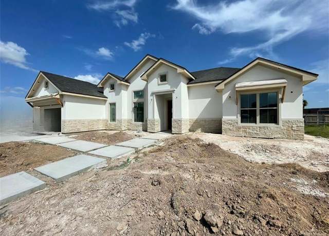 Property at 1005 La Laguna Rd, Mission, TX 78572, 3 beds, 2.5 baths