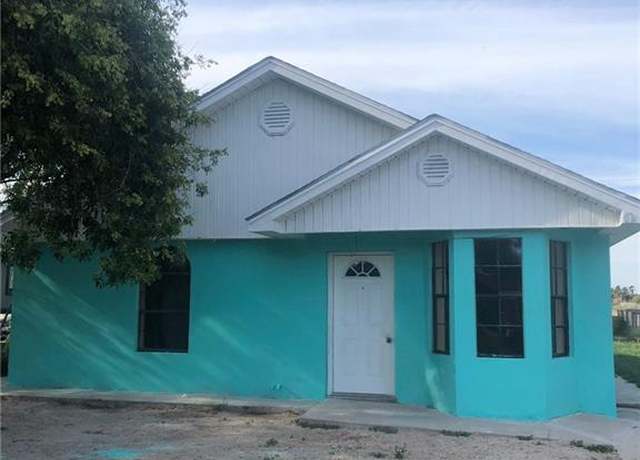 Property at 621 Santa Monica Ave, Pharr, TX 78577, 2 beds, 1.5 baths