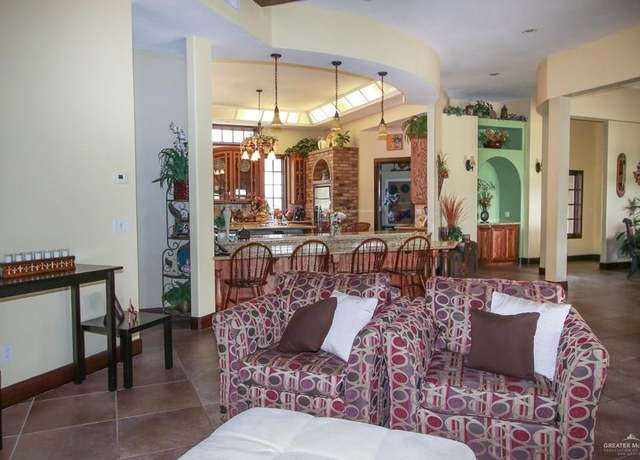 Property at 11213 N FM 88 Blvd, Weslaco, TX 78599, 5 beds, 4.5 baths