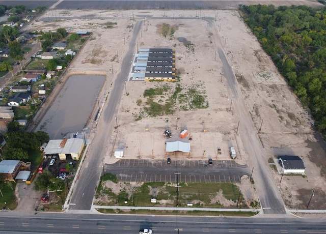 Property at 906 N Kansas Ave, Mercedes, TX 78570