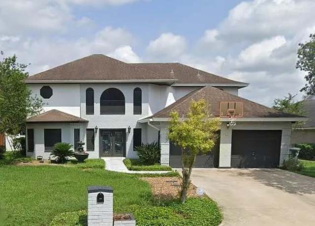 Property at 3505 Pebble Beach Dr, Harlingen, TX 78550, 3 beds, 4.5 baths