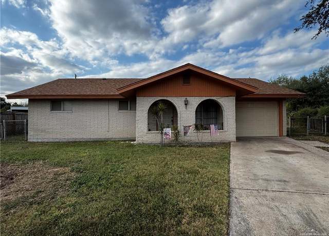 Property at 2409 N 25th 1/2 St, Mcallen, TX 78501, 3 beds, 2 baths