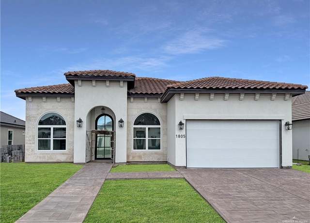 Property at 1805 Middleton Ave, Edinburg, TX 78539, 4 beds, 3.5 baths