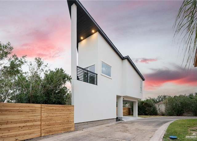 Property at 7001 3rd St, Mcallen, TX 78504, 3 beds, 2.5 baths