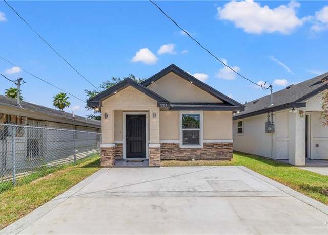 Property at 1203 S 19 1/2 St, Mcallen, TX 78501, 2 beds, 2 baths