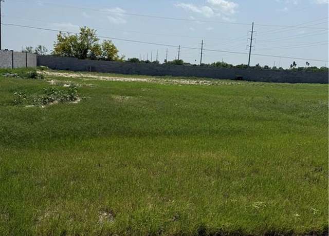 Property at 3000 W Dupont Ln, Edinburg, TX 78539