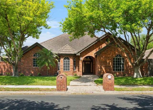 Property at 720 Cardinal Ave, Mcallen, TX 78504, 4 beds, 3 baths