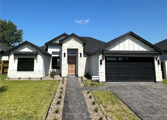 Property at 8103 N 48th Ln, Mcallen, TX 78504, 3 beds, 2.5 baths