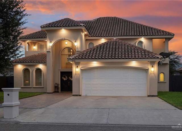 Property at 3212 Brightwood Ave, Edinburg, TX 78539, 4 beds, 4.5 baths